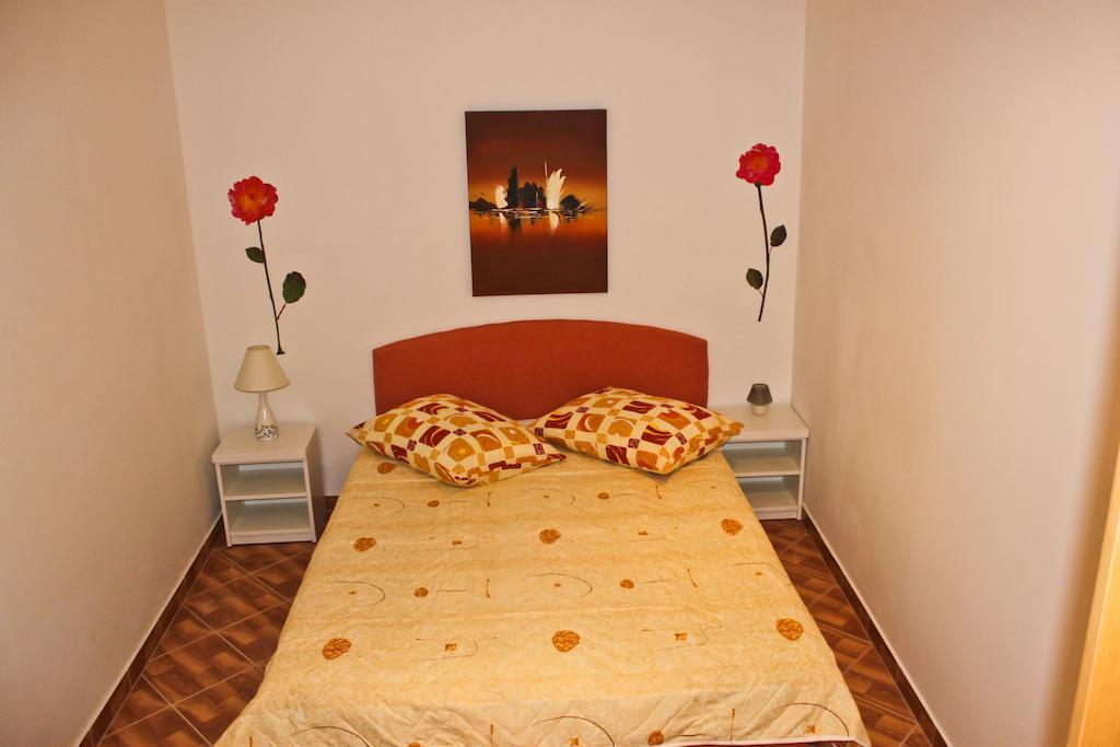 Apartamento Leona Split Habitación foto