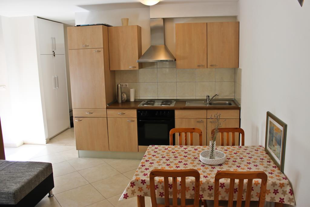 Apartamento Leona Split Habitación foto